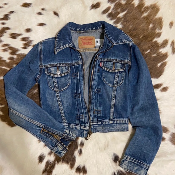Levi's Jackets & Blazers - Vintage Levi’s crop denim zip up jean jacket
